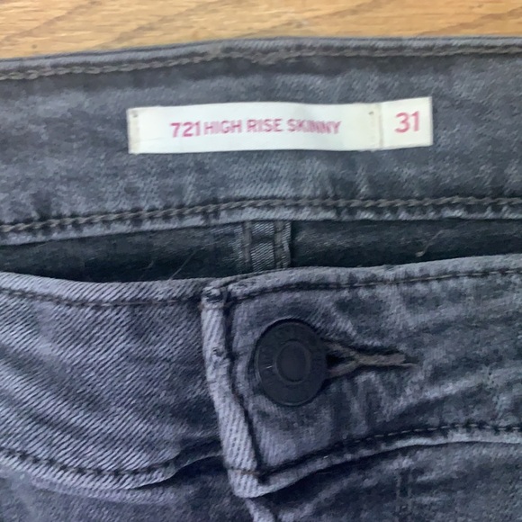 Levi’s 721 High Rise Skinny Black Wash Jean 31x30 - Picture 3 of 10
